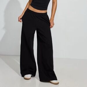 garage ultrafleece super wide leg sweatpants in black